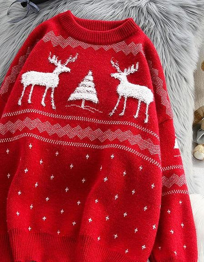 Oversized kersttrui voor dames met pluizige rendieren en een kerstboompje - rood met rendieren