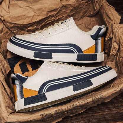 Lage herensneakers in witte leerlook met gebogen strepen en een gekleurde hiellus - beeld 4