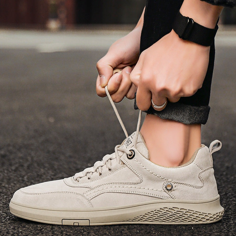 Lage herensneakers in suède look met sierstiksel, zes vetergaten en platte zool in dezelfde tint - beeld 5