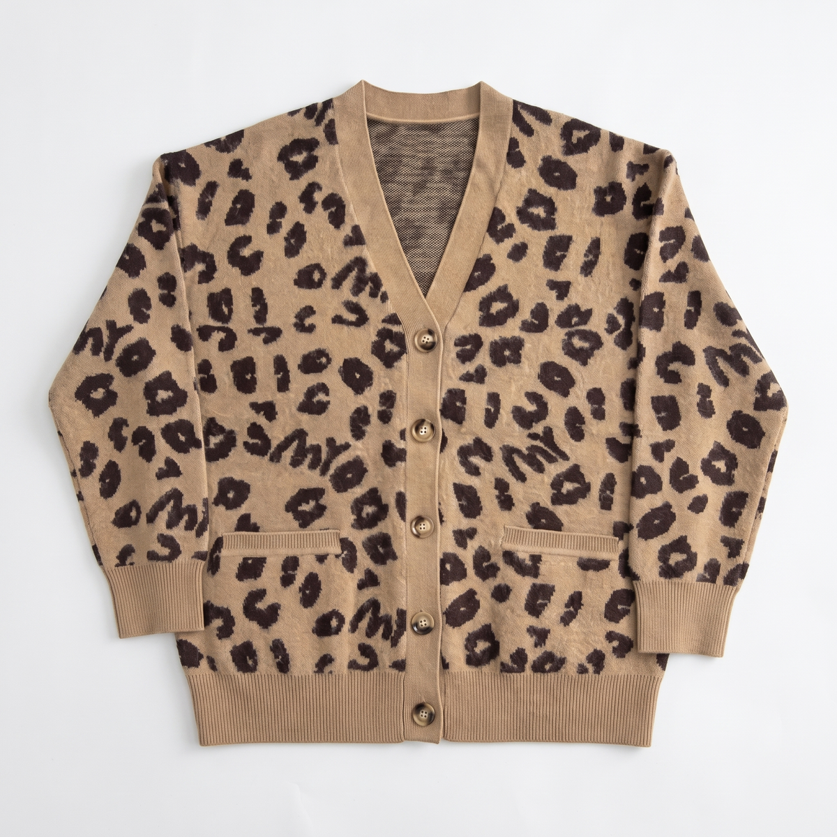 Lang damesvest met luipaardprint, V-hals en opgezette zakken