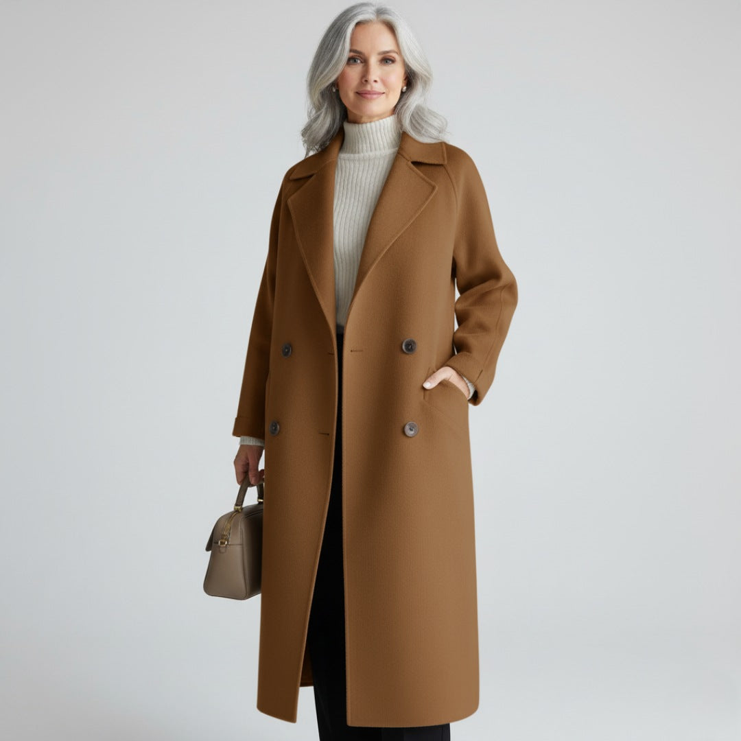 Lange damesjas in wollook met ceintuur en opgestikte zakken - cognac