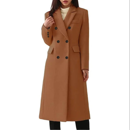 Lange damesjas in wollook met dubbele knopenrij en revers - cognac
