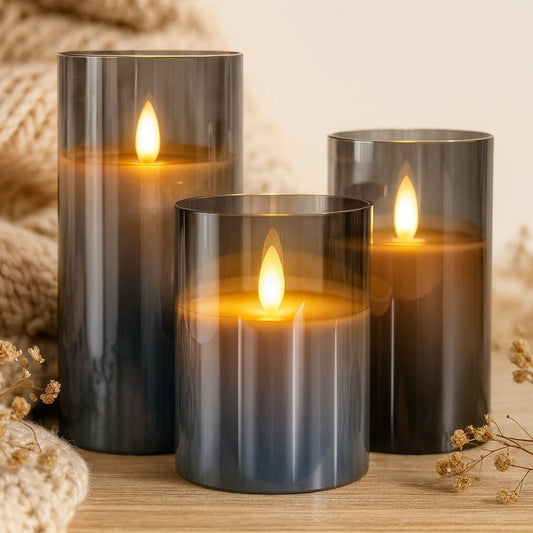 Drie ledkaarsen in glazen cilinders met afstandsbediening en timer - grijs glas