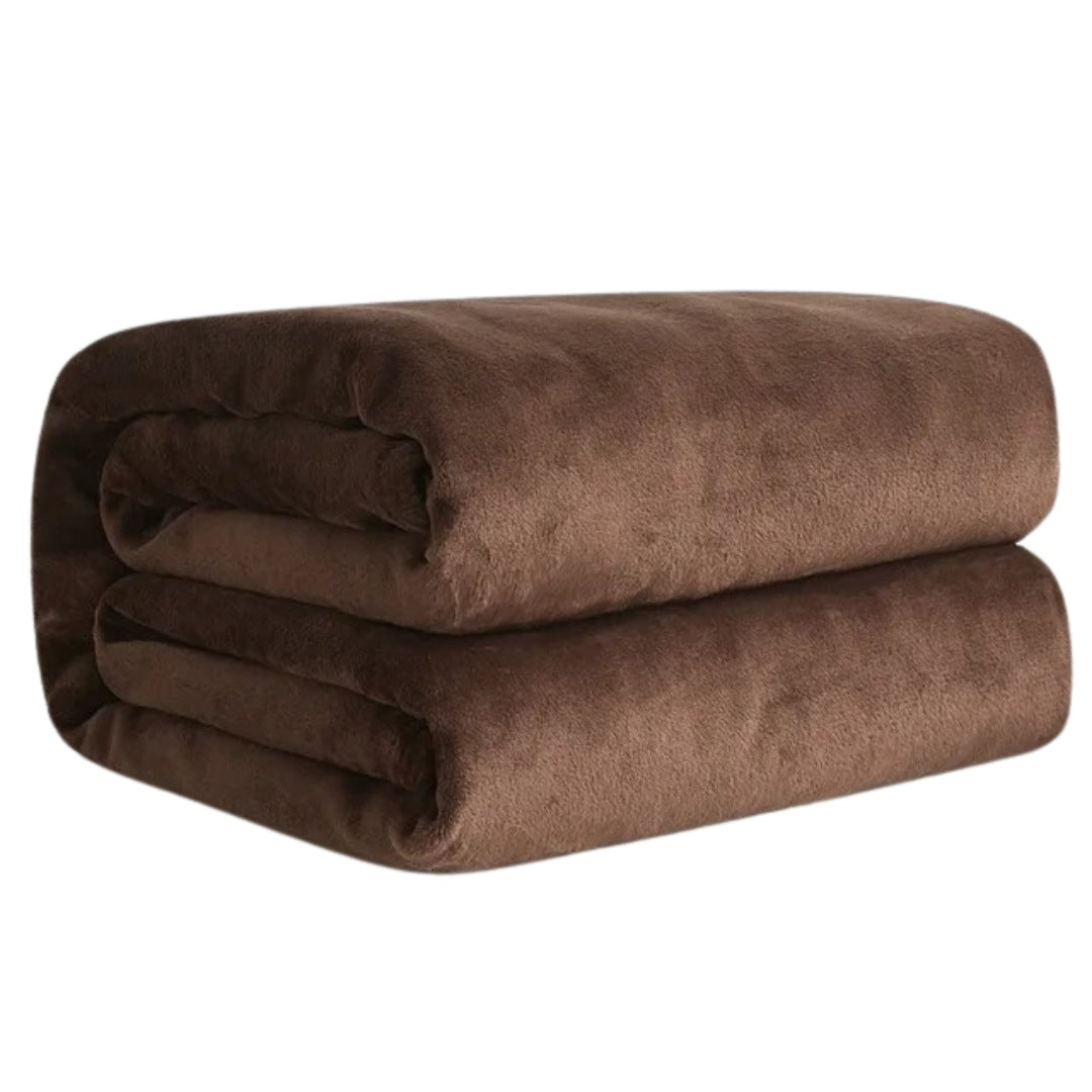 Lichte fleece deken van 150 x 200 cm, opgevouwen - bruin