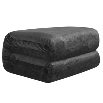 Lichte fleece deken van 150 x 200 cm, opgevouwen - zwart