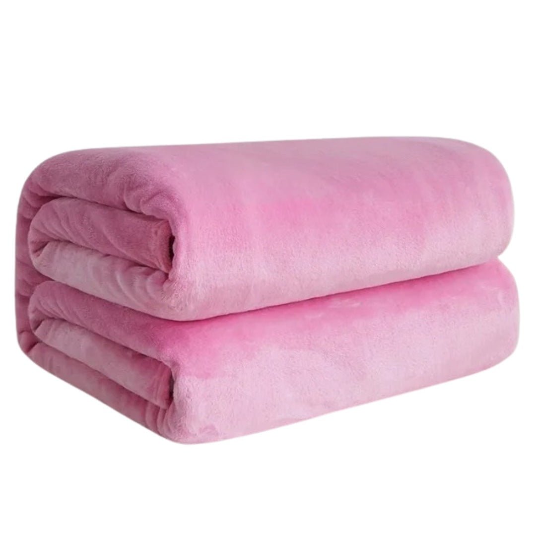 Lichte fleece deken van 150 x 200 cm, opgevouwen - roze