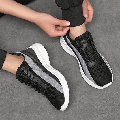 Lichte herensneakers van mesh met chevronmotief in kleurverloop en gebogen witte zool - beeld 8