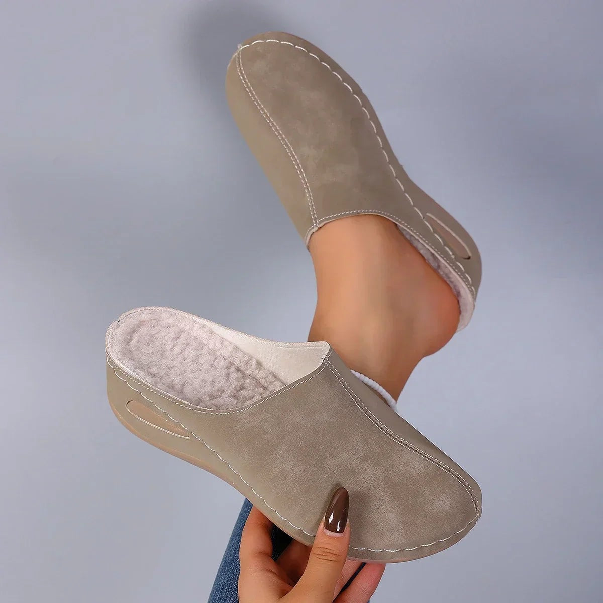 Orthopedische damesklompen met sleehak, open hiel en zachte voering - taupe
