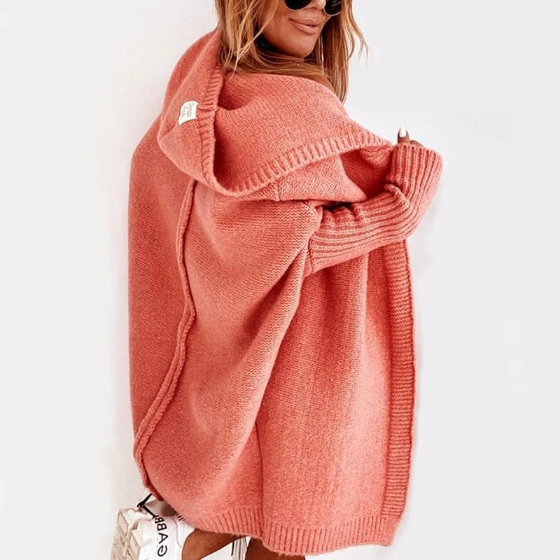 Oversized gebreid damesvest met capuchon en vleermuismouwen - koraal