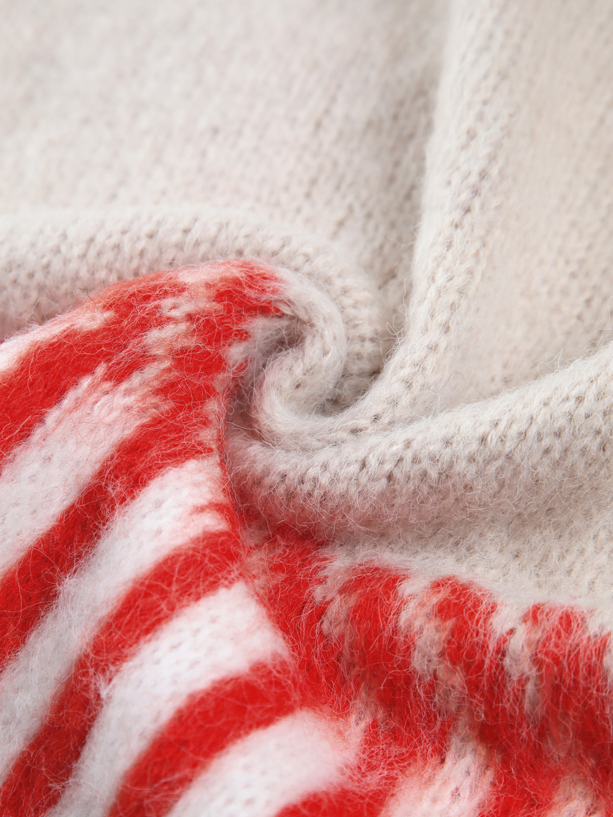 Oversized damesvest met ingebreid sterpatroon, V-hals en opgezette zakken