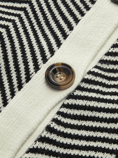 Oversized damesvest met visgraatstreep, V-hals en contrastboorden