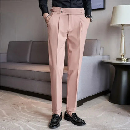 Pantalon voor heren met hoge taille, twee knopen en verstelbare zijtabs met gesp - beeld 2