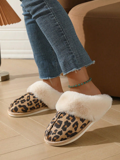 Pantoffels voor dames in suède look met brede omgeslagen kraag van pluche en lichte zool - beeld 13