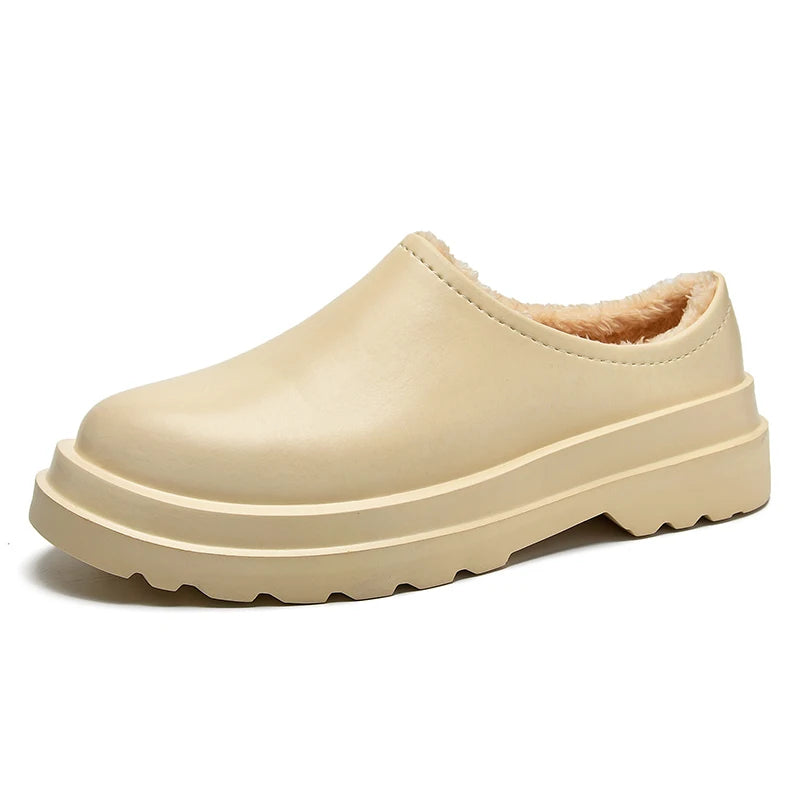 Dichte herenpantoffel met gladde bovenkant in leerlook, pluche voering en dikke profielzool - beige
