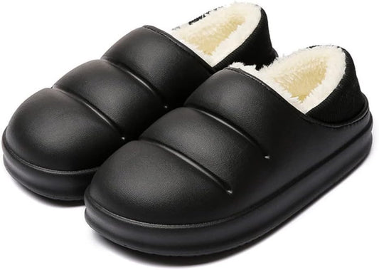 Pantoffels met gladde bovenkant in pufferlook, pluche voering en dikke zool - zwart, geribde hiel