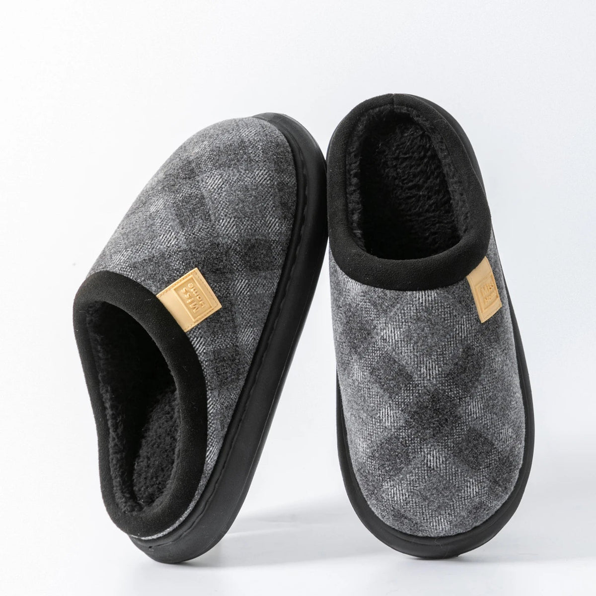 Pantoffels met geruite bovenkant, teddy voering, rand in suède look en open hiel - grijs