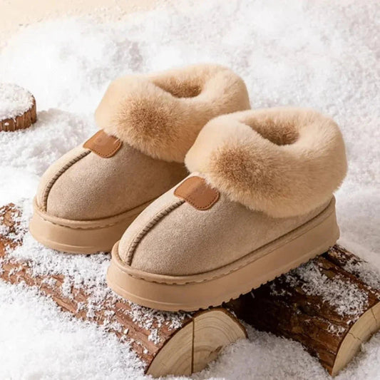 Plateau pantoffels in suède look met omgeslagen kraag van imitatiebont en dikke rubberen zool