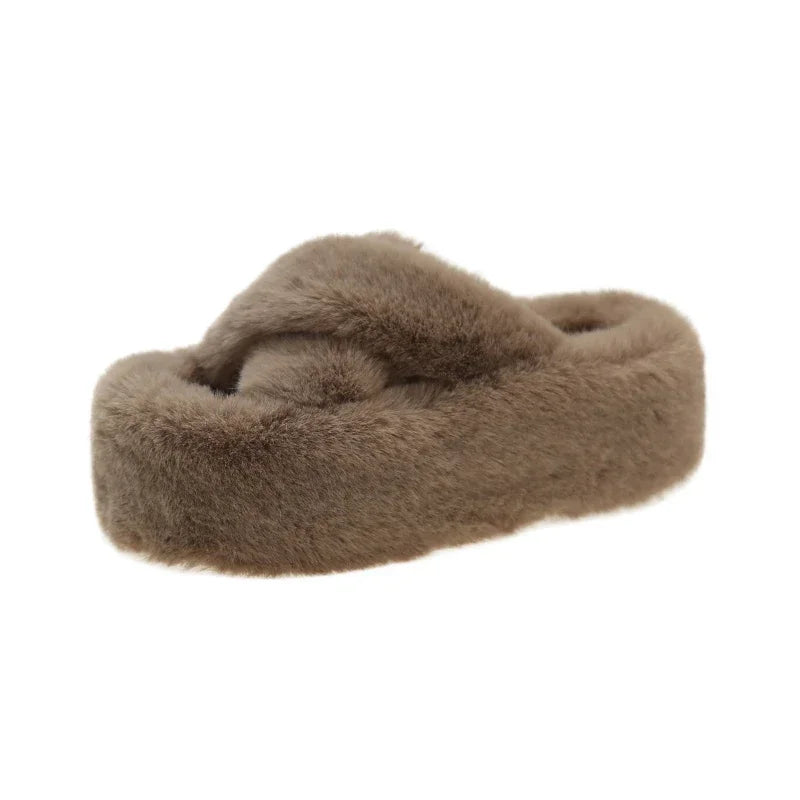 Slippers met gekruiste banden van imitatiebont en een dikke plateauzool in pluche - khaki