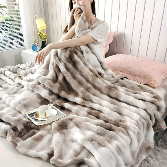 Pluche plaid met reliëfstrepen in gevlekte tinten - beeld 2