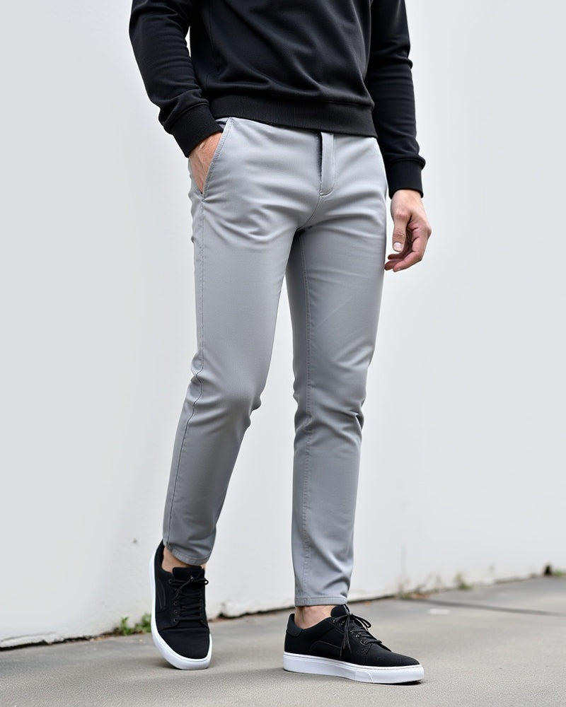 Slim fit chinobroek voor heren met lichte stretch en taps toelopende pijp - beeld 2