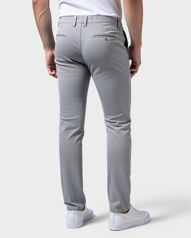 Slim fit chinobroek voor heren met lichte stretch en taps toelopende pijp - beeld 4