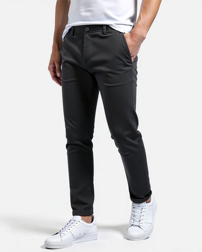 Slim fit chinobroek voor heren met lichte stretch en taps toelopende pijp - zwart