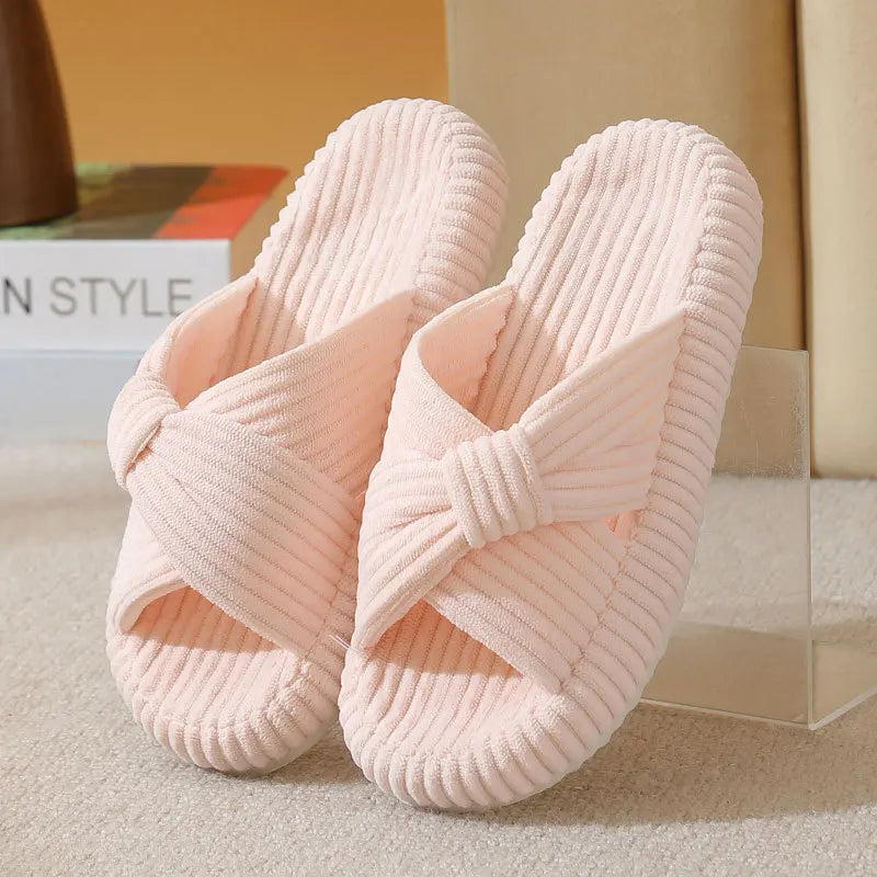 Slippers van ribstof met gekruiste banden en gedraaide knoop - roze
