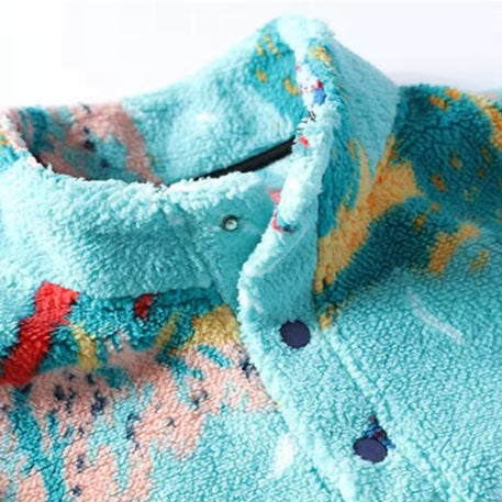 Teddy fleece herentrui met bergprint en drukknopen aan de hals - beeld 3