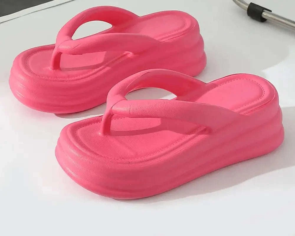 Teenslippers van EVA met dikke zool en brede bandjes - felroze