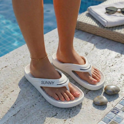 Teenslippers van EVA met dikke zool, brede band en golvend voetbed - beeld 3