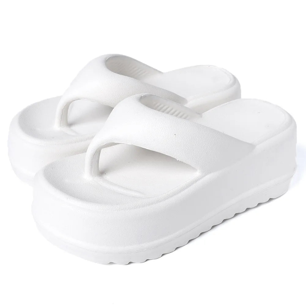 Teenslippers met hoge plateauzool en dikke teenband van EVA - wit