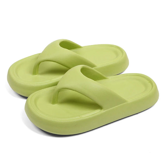 Teenslippers met dikke, zachte EVA-zool en brede platte band - limegroen