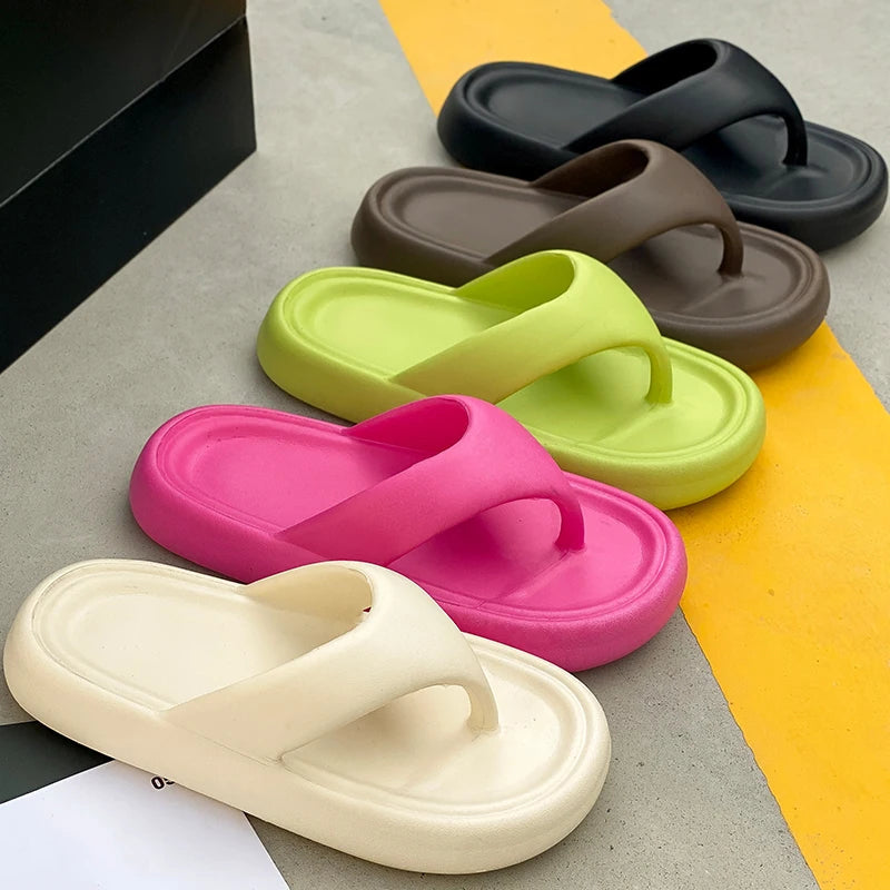 Teenslippers met dikke, zachte EVA-zool en brede platte band - beeld 7