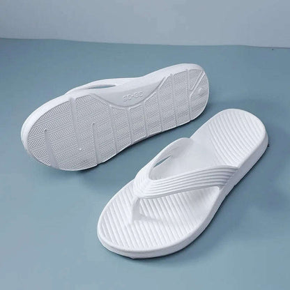 Teenslippers van EVA met dikke zool, geribbelde band en voetbed met schuine ribbels - beeld 4