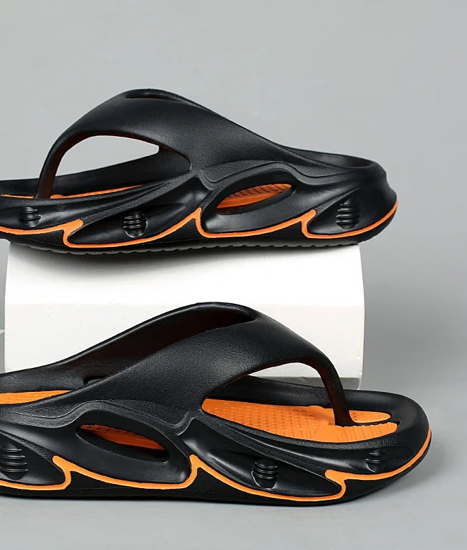Teenslippers van EVA met dikke zool en tweekleurig voetbed met noppen - beeld 2