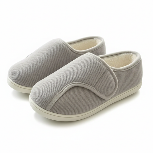 Extra brede unisex pantoffels met verstelbare band en pluchevoering - grijs