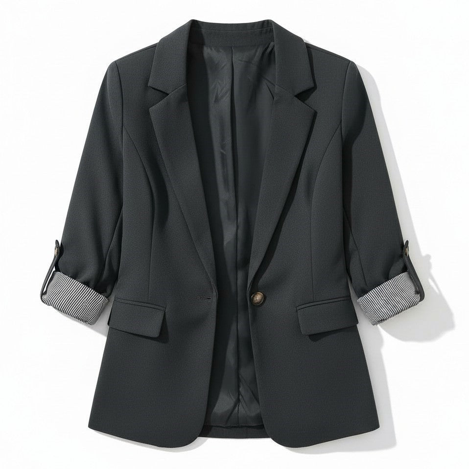 Getailleerde damesblazer met revers en omgeslagen boorden met gestreepte voering