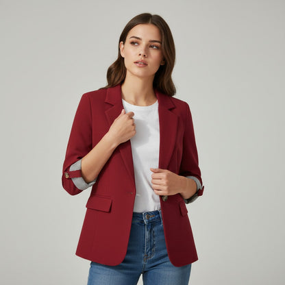 Getailleerde damesblazer met revers en omgeslagen boorden met gestreepte voering - rood