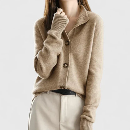Zacht damesvest met reverskraag en knoopsluiting - beige
